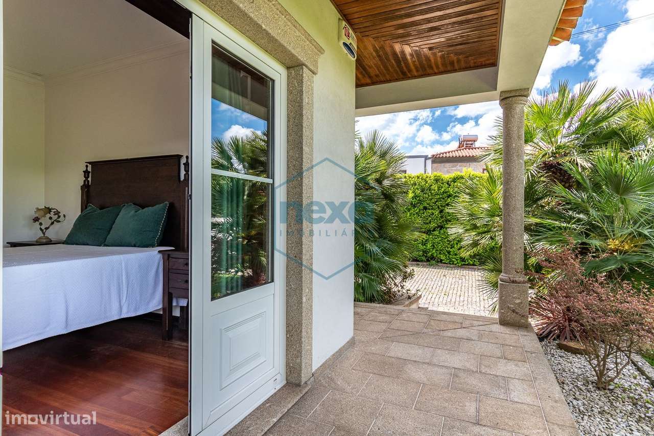 Moradia T3 em Sobrosa, Paredes-53