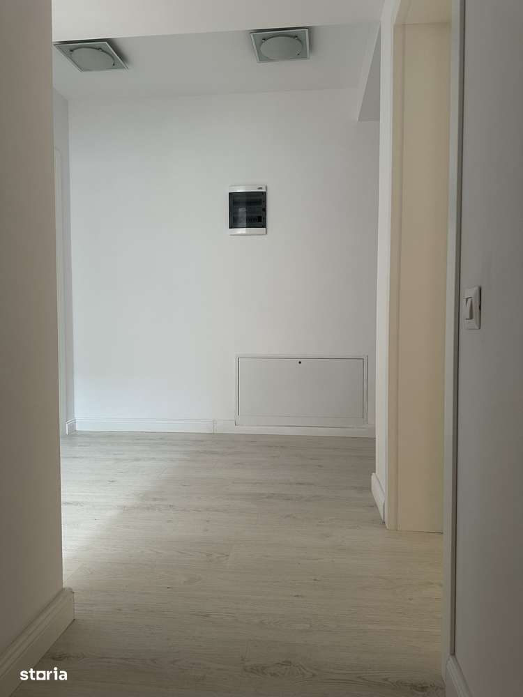 Casă individuală 290 mp utili – American Village, Pipera – 6 camere-7