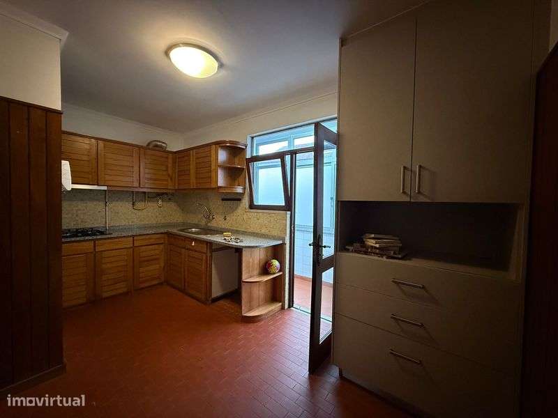 Apartamento t3 centro viana - Grande imagem: 5/8