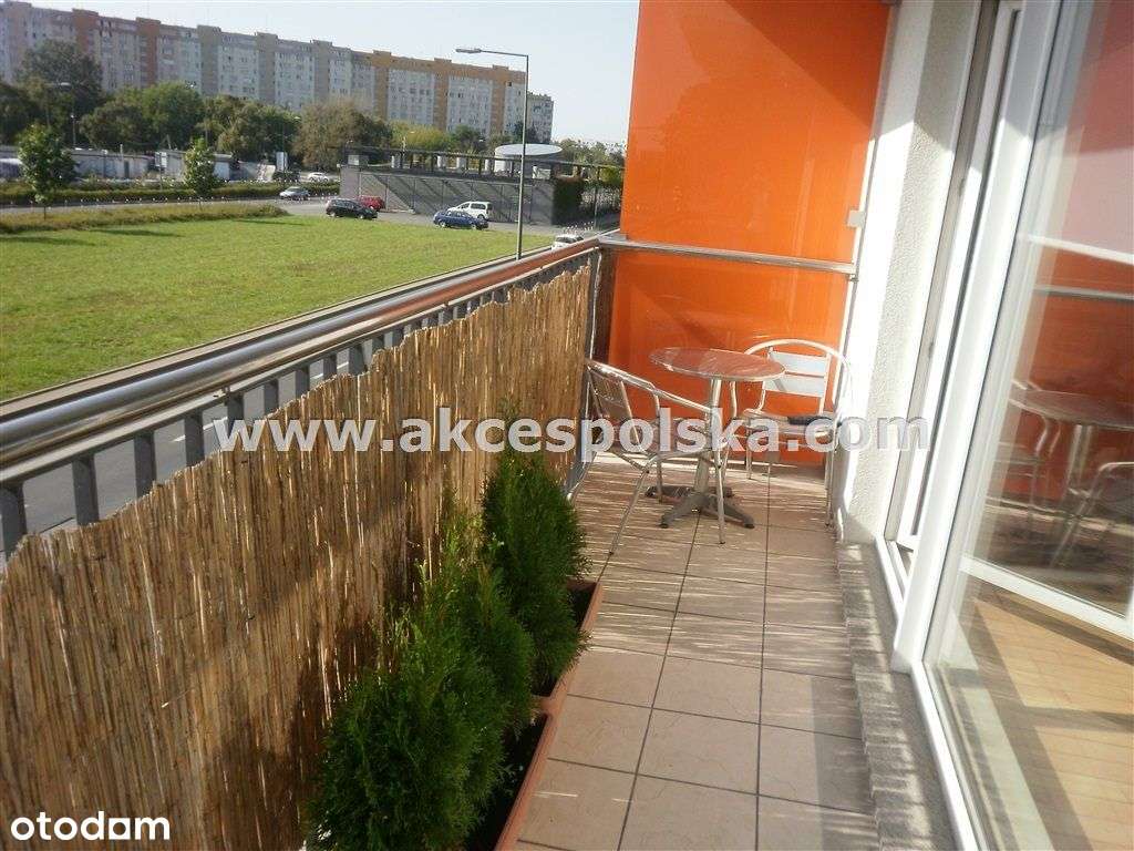 Tuż Przy Metrze, 34m2, Balkon, Meble
