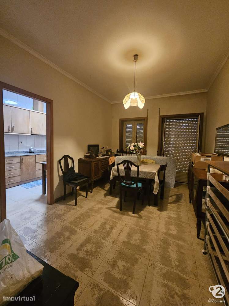 Moradia V3 em São Mamede Infesta-8