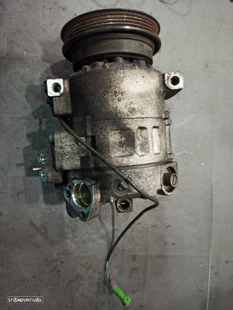 Compressor Do Ar Condicionado Volkswagen Passat (3B2) - 4