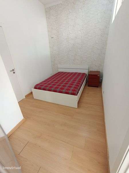 Lisboa, Apartamento T1, para alugar €1.100,00 - Grande imagem: 4/7