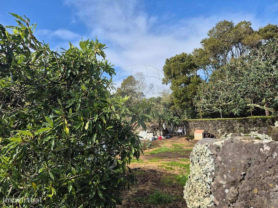 Terreno  para venda - Grande imagem: 2/6