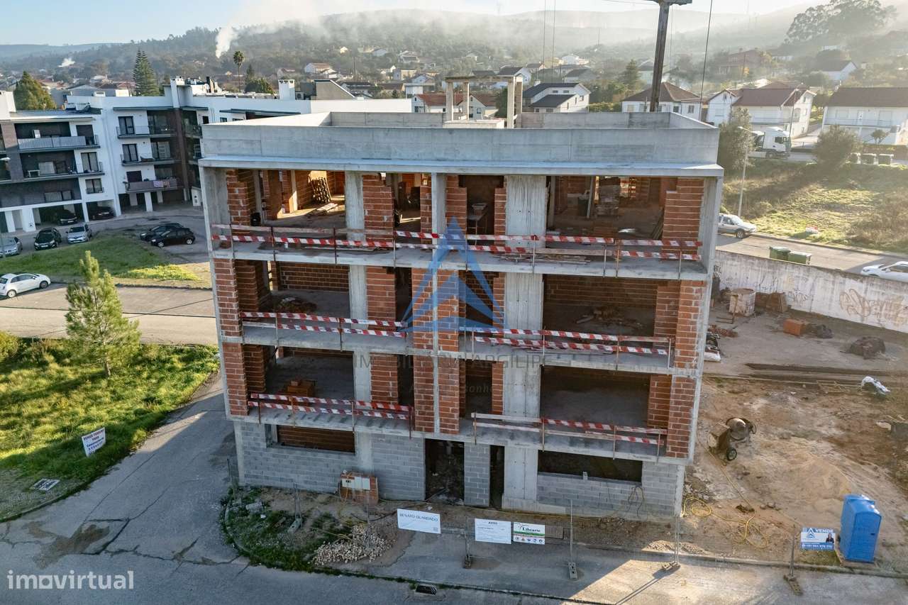 Apartamento T2 - Urbanização Casal Monteiro - Pombal - Grande imagem: 3/46