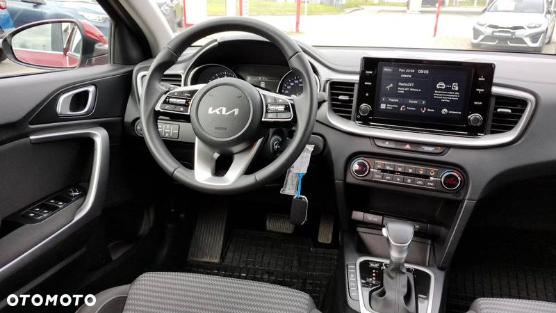 Kia XCeed 1.5 T-GDI M DCT - 27