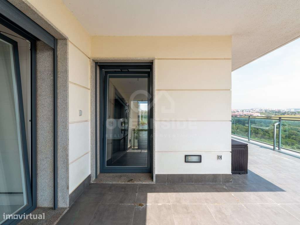 Penthouse T3 com terraço - Oeiras-8
