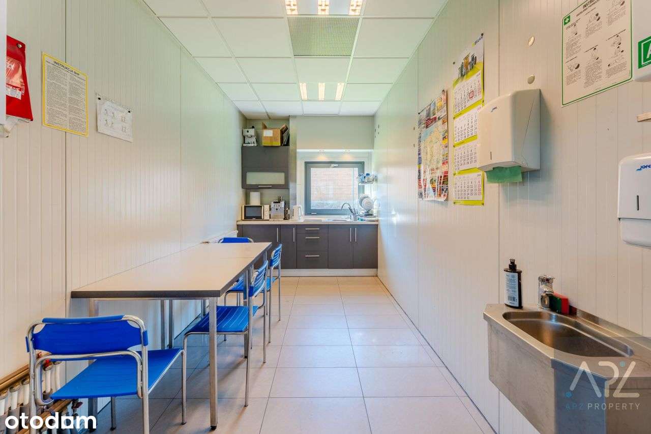 Hala 299 m2 (Działka 1740 M2) K/Kołobrzegu!-17