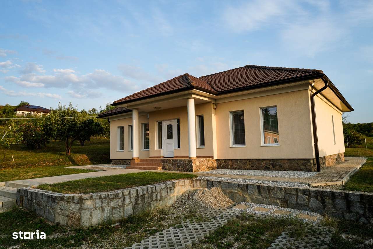 Casa pe un singur nivel, zona Valea Budacului-1