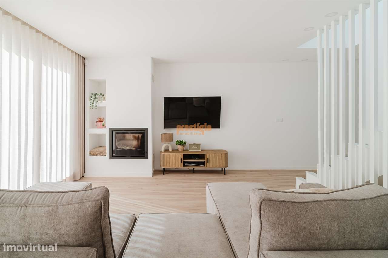 Moradia T3 Venda em Palmeira de Faro e Curvos,Esposende-11