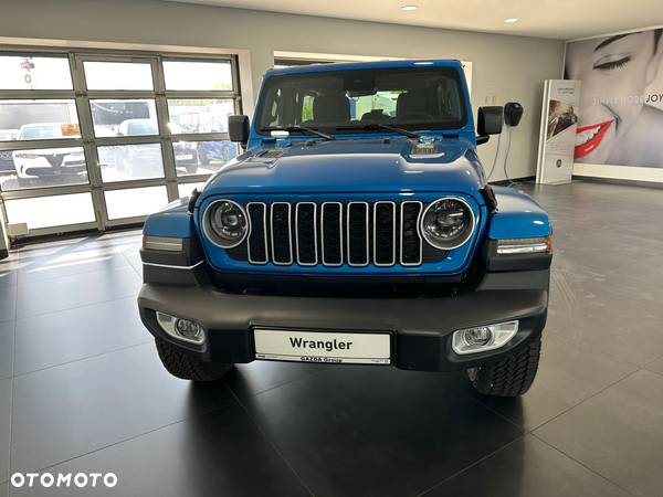 Jeep Wrangler Unlimited GME 2.0 Turbo Sahara - 2