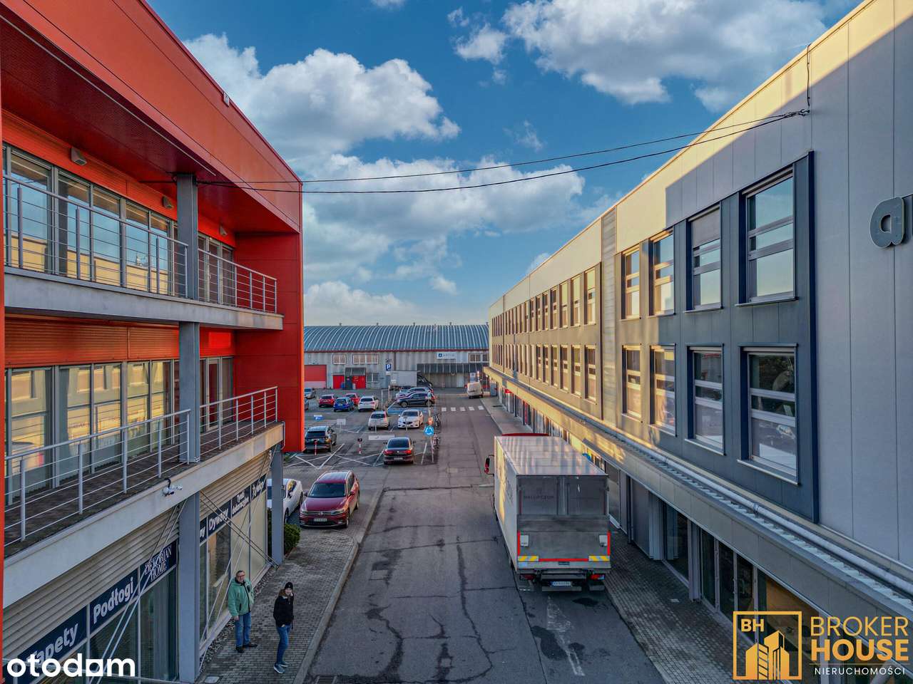 Duże pomieszczenie biurowe open space na wynajem - Pełny obrazek: 4/18