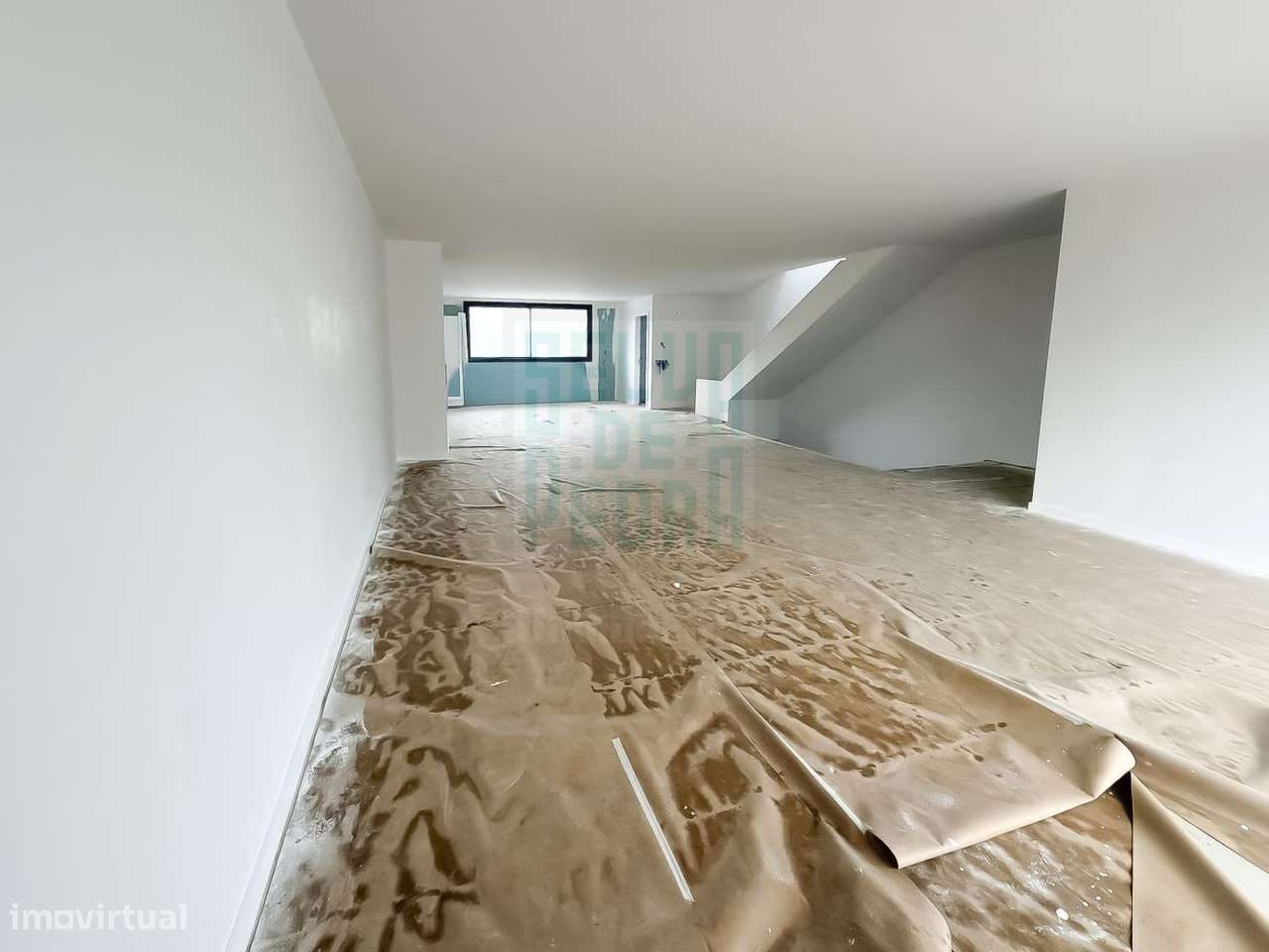 Moradia de 3 frentes V4 Famalicão-8