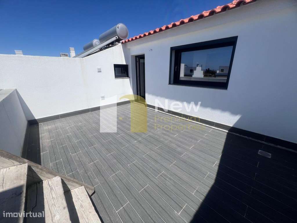 Moradia Nova T3+1 com Piscina em Alcochete.-27