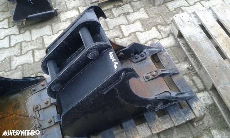 Cupa miniexcavator 4-5 tone - 3