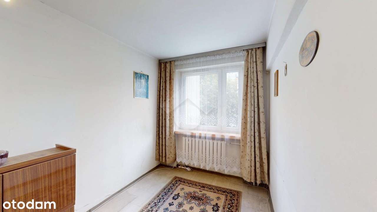Trzypokojowe mieszkanie w spokojnej okolicy-5