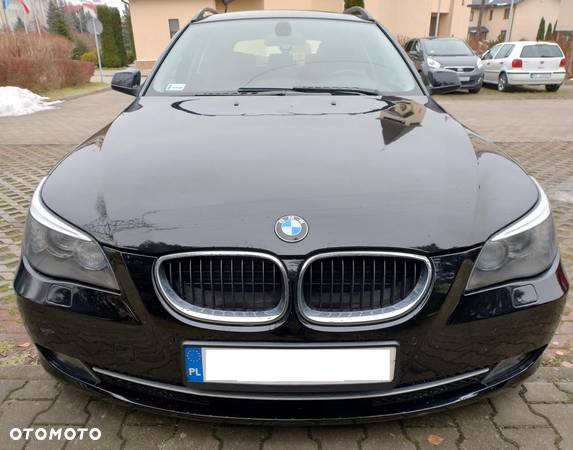 BMW Seria 5 520d - 5