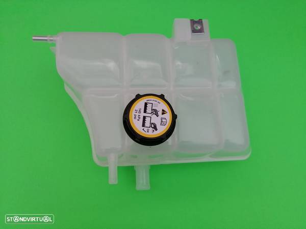 Vaso de Expansão / Depósito do liquido de refrigeração Mazda BT-50  NOVO - 1