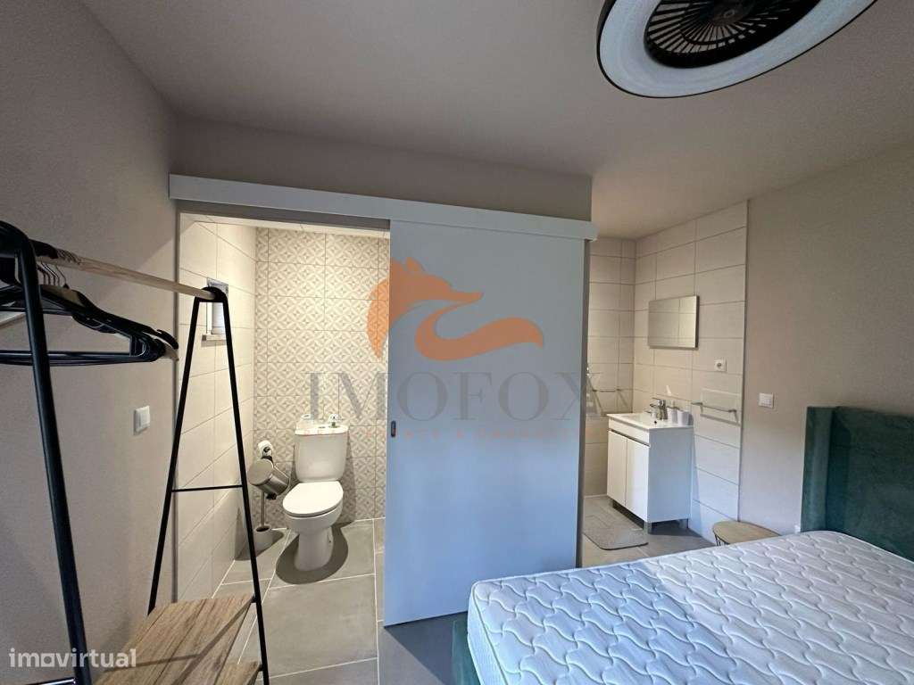 Quinta com 3 casas independentes e 9665m2 de terreno-30
