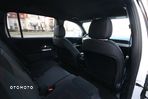 Mercedes-Benz GLB 200 4-Matic AMG Line 8G-DCT - 26