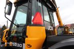 JCB FASTRAC 3230 PLUS - 10