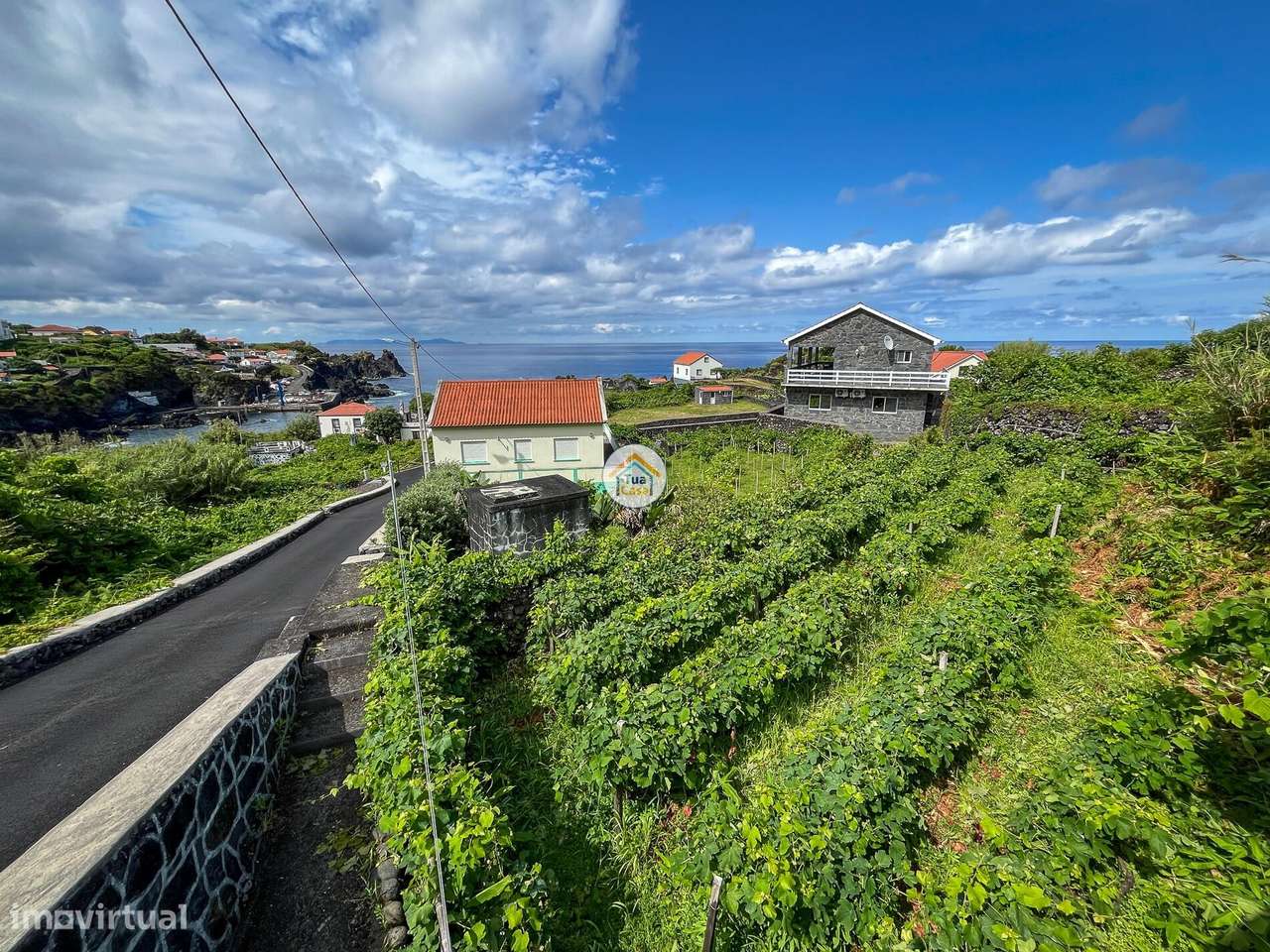 Casa de rés-do-chão e 1º andar destinada a habitação e quintal - Fajã - Grande imagem: 2/16