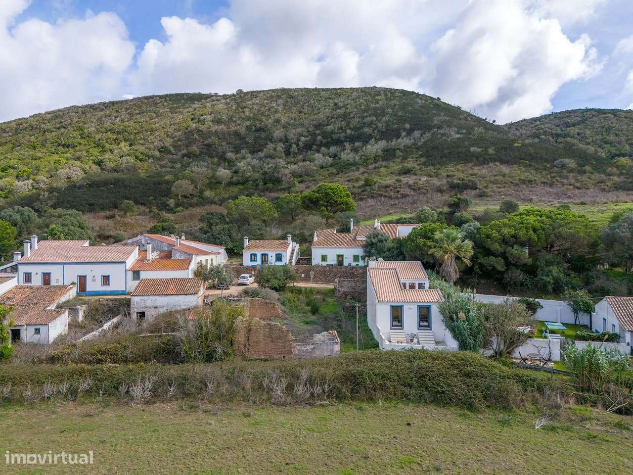 TERRENO URBANO COM PROJETO APROVADO, EM VILARINHA - Grande imagem: 4/19