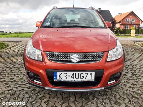 Suzuki SX4 1.6 Comfort Plus - 2