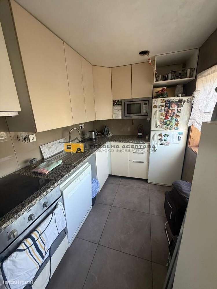 T1 Sra da Hora centro - Grande imagem: 4/15