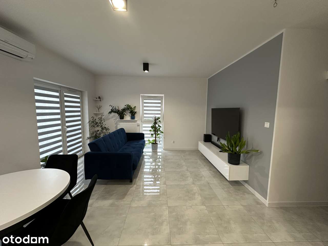 Przestronne 3 pokojowe mieszkanie BEZPOŚREDNIO - Pełny obrazek: 4/16