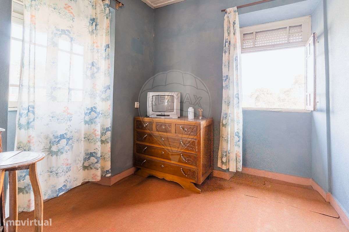 Moradia T2 para venda-8