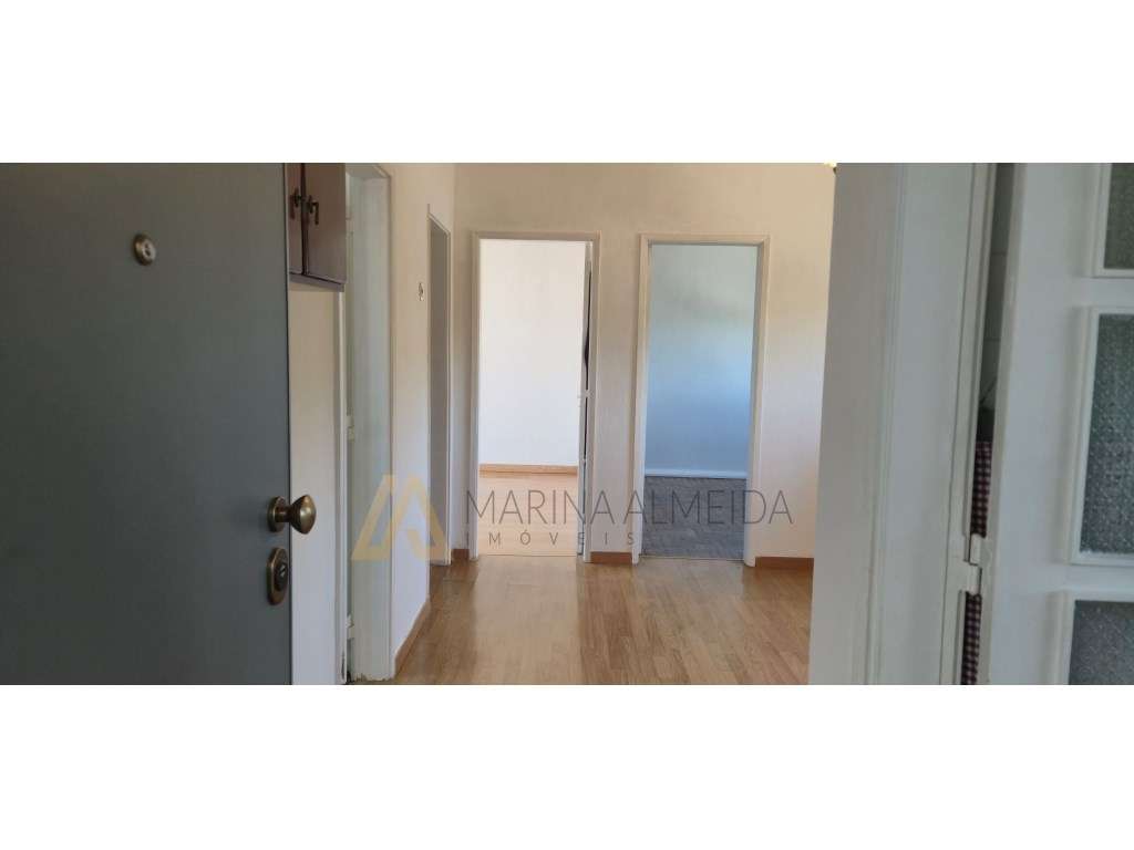 Apartamento T3 ( 4 assoalhadas ), com Varanda e Vista Deslumbrante ...-10