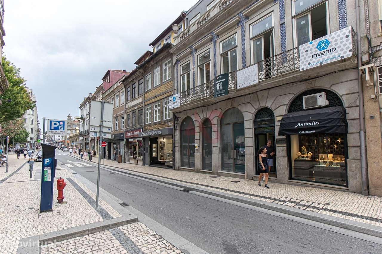 Apartamentos T0 no coração da Baixa do Porto - Grande imagem: 2/24