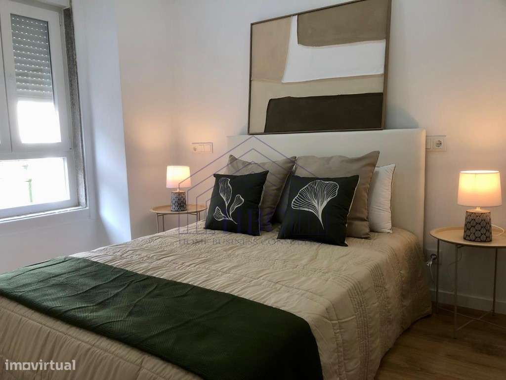 Apartamento T3 - Totalmente Remodelado e Mobilado - Grande imagem: 5/26