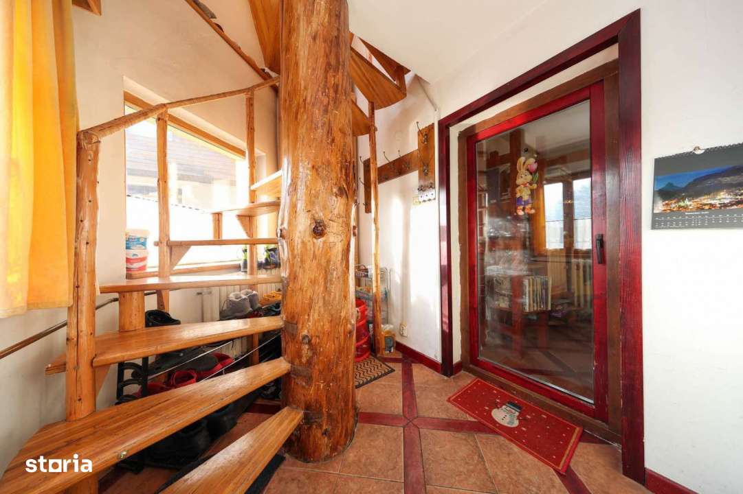 Casa deosebita cu 5 camere in Rasnov-11