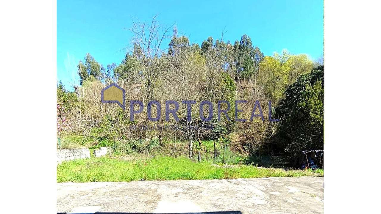 Moradia Isolada T3 R. Várzea de Aboadela-22