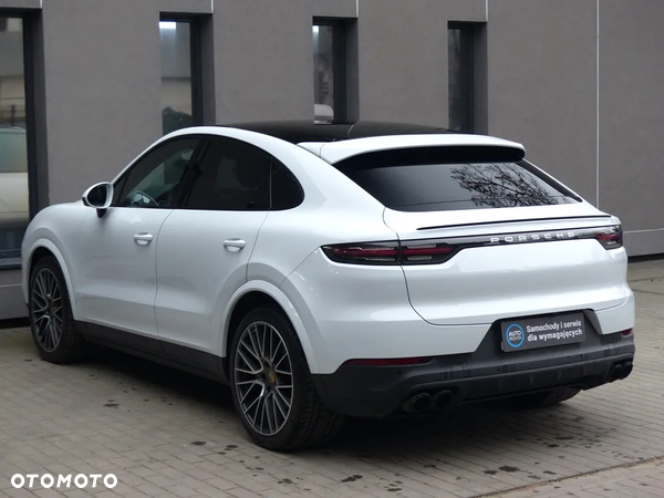 Porsche Cayenne Coupe - 7