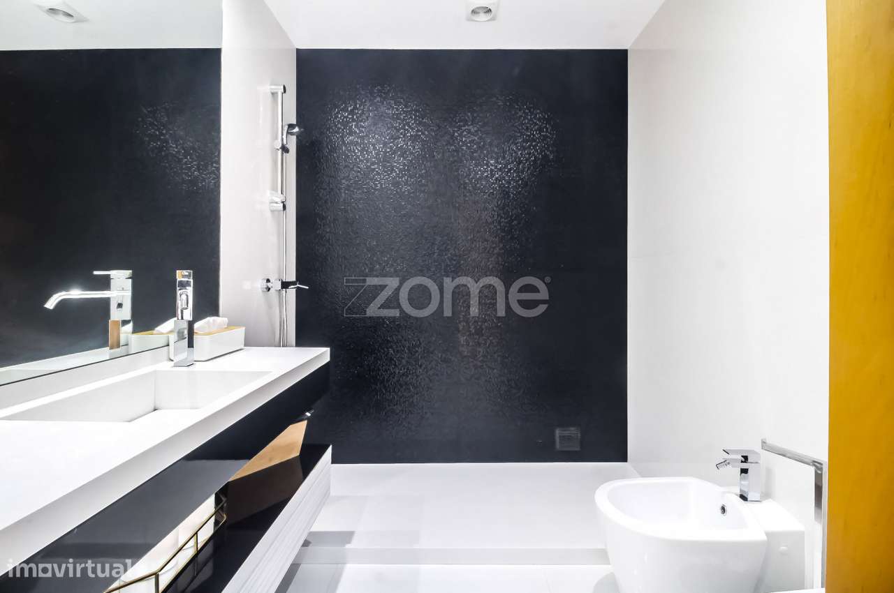 Moradia T4 Moderna com Piscina e Jardim em Canelas – Vila Nova de G... - Grande imagem: 5/60