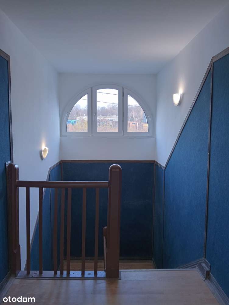 *Wyjątkowy dworek dla dwóch rodzin*-18