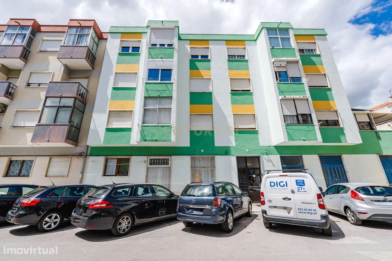 Apartamento T1 Como Novo, em Corroios-20