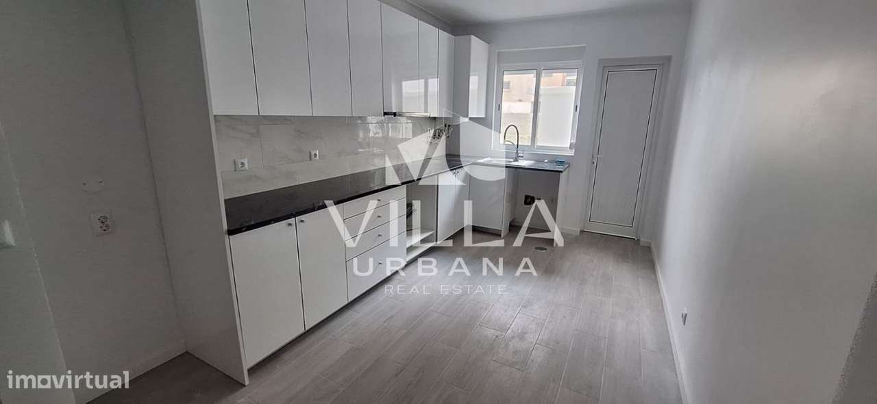 Apartamento T3 com Logradouro – Fogueteiro, Seixal-13