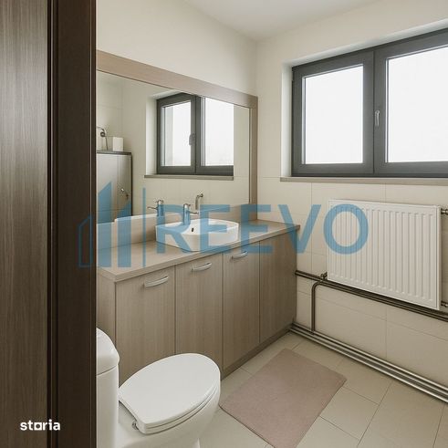 Proprietate Premium cu Două Case și Piscină în Hemeiuș-9