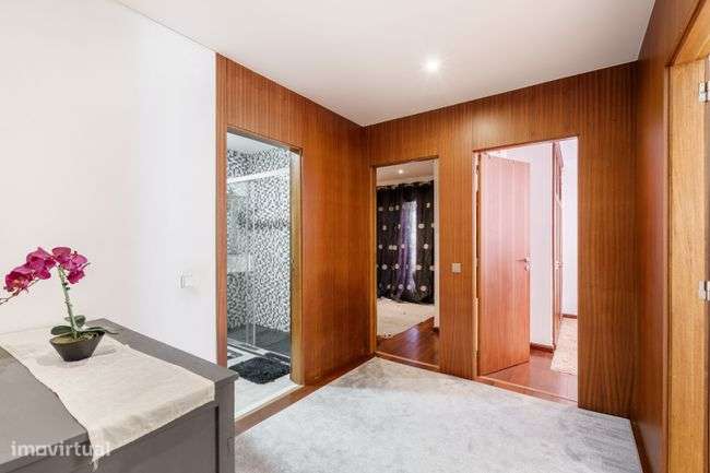 Excelente T3 com terraço - São Vicente - Grande imagem: 3/33