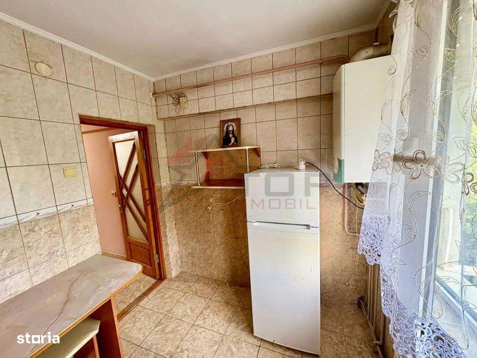 Apartament o camera decomandat, etaj intermediar- Frumoasa, Poitiers - Imagine principală: 5/8