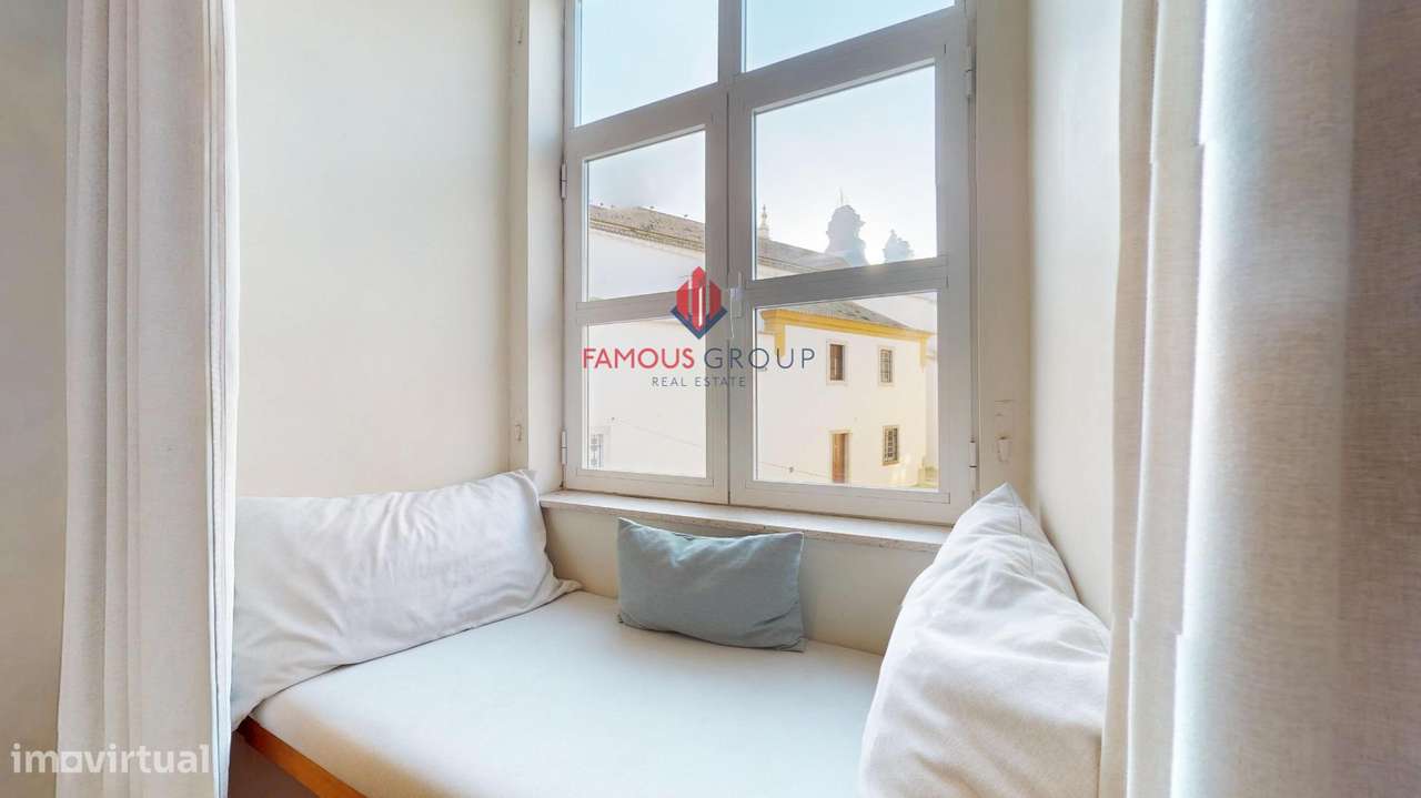 Prédio Histórico com Alojamento Local, Restauração e Espaço...-39