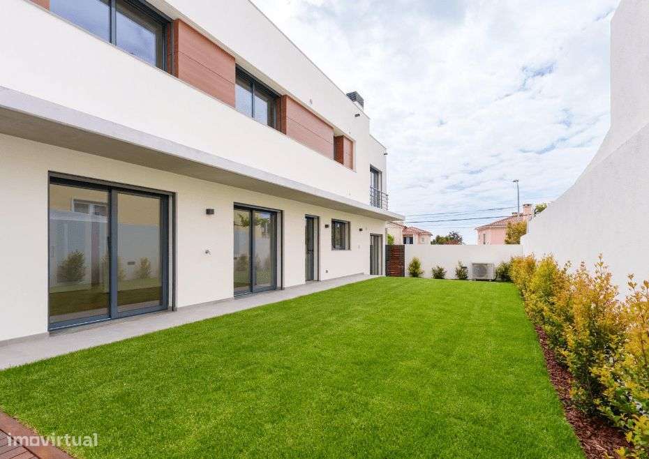 Moradia em Banda T4 novo, Bicesse, Cascais - Grande imagem: 2/41