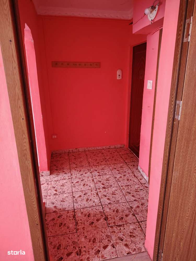 Ultracentral--Apartament 2 camere cu centrala, pret 75000Euro - Imagine principală: 5/7