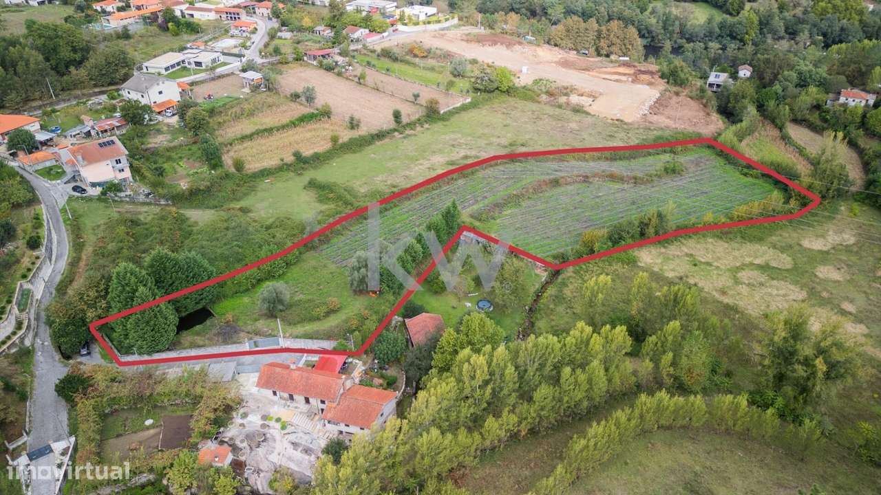 Terreno em Águas Santas Póvoa de Lanhoso - Grande imagem: 4/22