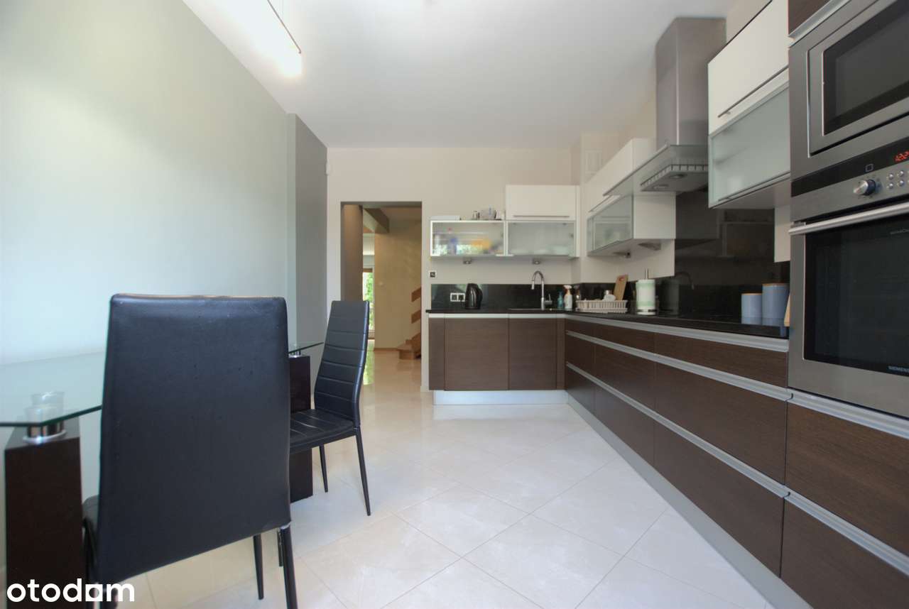 Środkowy segment w pięknej zielonej okolicy, Baranówek-16