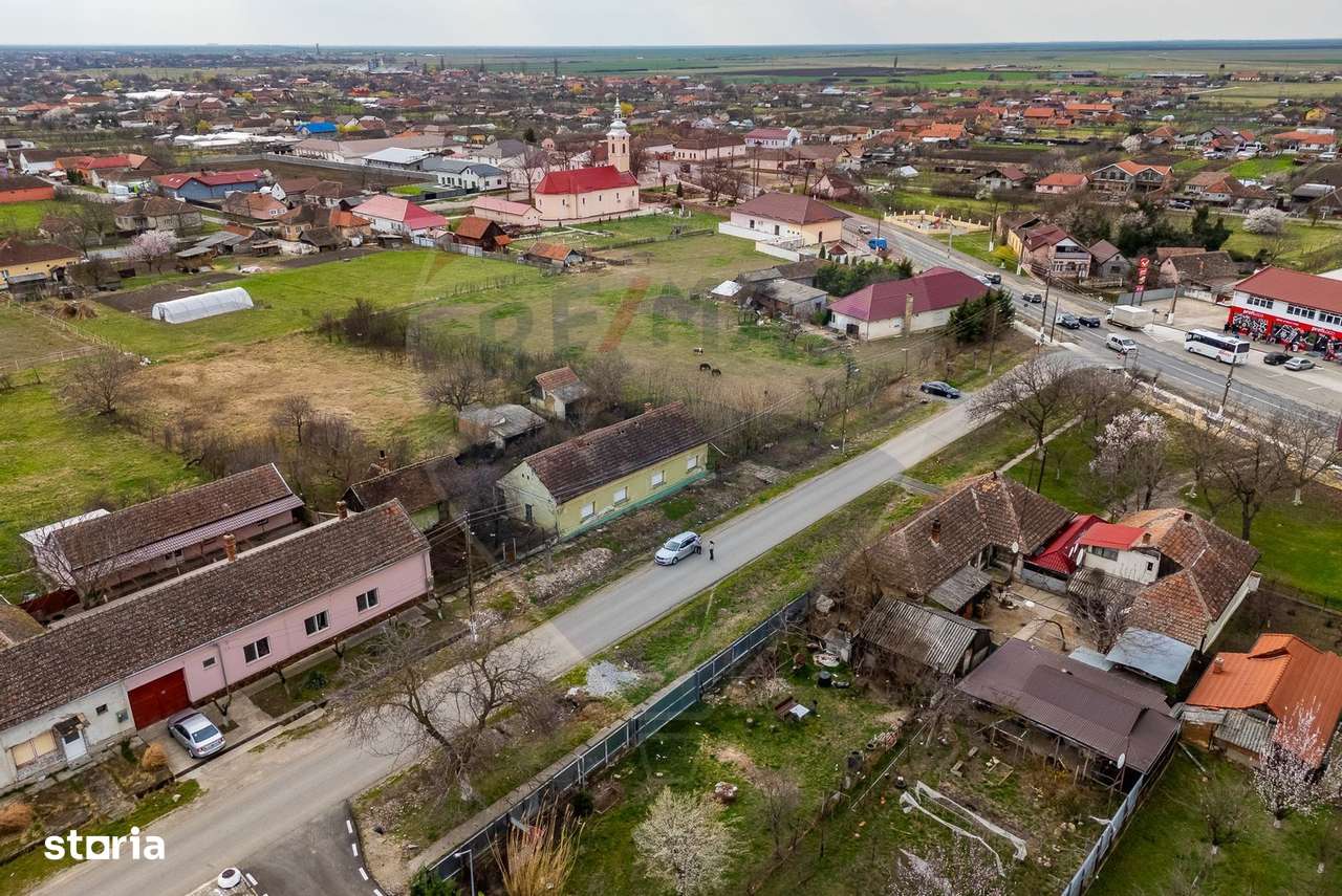 Teren + casa cu potential in centrul loc. Galsa, fs- 30m-6